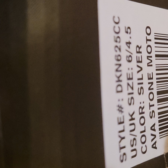 New DKNY Ava Stone Moto boots size 6 youth equals size 8 women's. - Picture 6 of 7